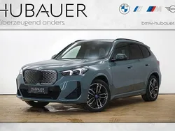 Grün Gebraucht 2024 BMW iX1 M Sport SUV | 45.990 € (Guter Preis)