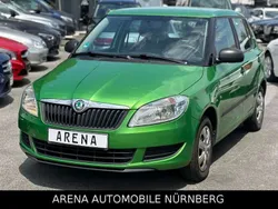 Grün Gebraucht 2012 Skoda Fabia Active Kleinwagen | 3.999 € (Fairer Preis)