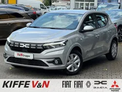 Silber Gebraucht 2023 Dacia Sandero Expression Kleinwagen | 15.290 € (Guter Preis)