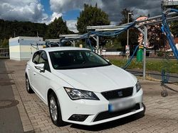 Weiß Gebraucht 2015 Seat Leon Limousine | 7.995 € (Guter Preis)
