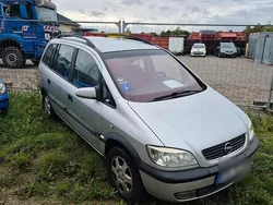 Silber Gebraucht 2001 Opel Zafira Van / Kleinbus | 1.999 € (Fairer Preis)