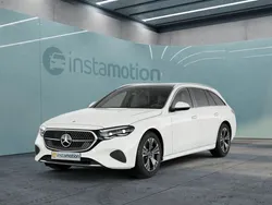 Weiß Gebraucht 2024 Mercedes E450 Kombi | 78.540 € (Guter Preis)
