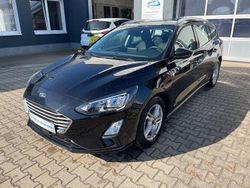 Schwarz Gebraucht 2020 Ford Focus Kombi | 19.299 € (Fairer Preis)