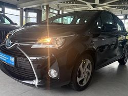 Schwarz Gebraucht 2016 Toyota Yaris Hybrid Edition-S Limousine | 12.800 € (Guter Preis)
