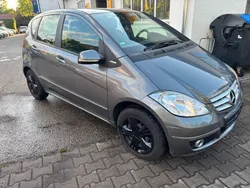 Grau Gebraucht 2008 Mercedes A170 Limousine | 3.900 € (Guter Preis)