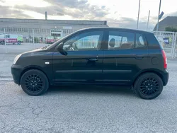 Schwarz Gebraucht 2007 Kia Picanto Kleinwagen | 600 € (Guter Preis)