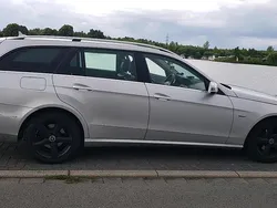 Silber Gebraucht 2010 Mercedes E200 Kombi | 7.999 € (Guter Preis)