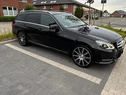 Schwarz Gebraucht 2015 Mercedes E220 Kombi | 15.900 € (Etwas zu teuer)