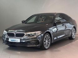 Grau Gebraucht 2019 BMW 530e Sport Line Limousine | 26.990 € (Fairer Preis)
