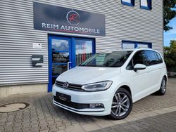 Weiß Gebraucht 2017 VW Touran Sound Van / Kleinbus | 19.750 € (Etwas zu teuer)