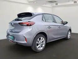 Quarz silber (metallic) (bei Gebraucht 2022 Opel Corsa Elegance Kleinwagen | 13.900 € (Fairer Preis)