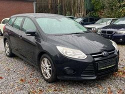 Pantherschwarz metallic Gebraucht 2014 Ford Focus Trend Kombi | 1.950 € (Fairer Preis)