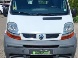 Weiß Gebraucht 2004 Renault Trafic Van | 4.998 €