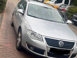 Silber Gebraucht 2007 VW Passat Kombi | 2.210 € (Fairer Preis)