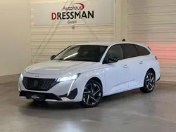 Weiss/typ aussenverkleidung me Gebraucht 2024 Peugeot 308 Kombi | 22.980 € (Guter Preis)
