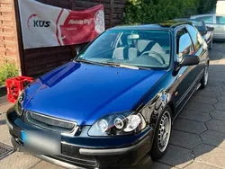 Schwarz Gebraucht 1999 Honda Civic Coupé | 2.500 € (Teuer)