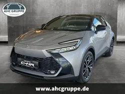 Silber Neu 2025 Toyota C-HR Connect Style SUV | 47.990 €