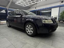 Schwarz Gebraucht 2002 Audi A4 Comfort Kombi | 1.790 € (Guter Preis)