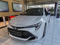 Dynamic grey metallic Neu 2025 Toyota Corolla Kombi | 38.599 € (Teuer)