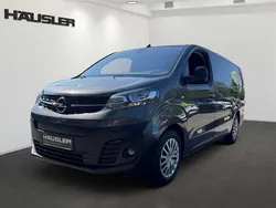 Grau Gebraucht 2022 Opel Vivaro-e Combi Elegance Van | 28.900 € (Teuer)