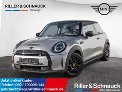 Silber Gebraucht 2023 Mini Cooper SE Classic Kleinwagen | 24.950 € (Teuer)