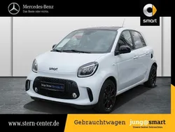Karosserie in ice white (me... Gebraucht 2020 Smart ForFour Electric Drive Prime Exclusive Limousine | 13.389 € (Teuer)