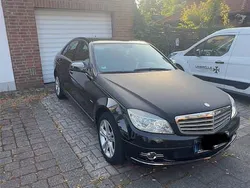Schwarz Gebraucht 2007 Mercedes C180 Avantgarde Limousine | 4.000 €