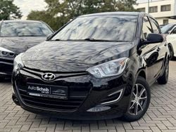 Schwarz Gebraucht 2014 Hyundai i20 Edition Limousine | 7.450 € (Fairer Preis)