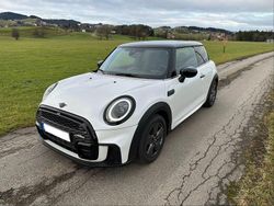 Weiß Gebraucht 2023 Mini John Cooper Works Kleinwagen | 22.900 € (Guter Preis)
