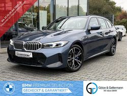 Arctic race blue Gebraucht 2024 BMW 330e M Sport Kombi | 45.440 € (Fairer Preis)