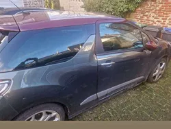 Silber Gebraucht 2012 Citroën DS3 Chic Limousine | 2.500 € (Superpreis)