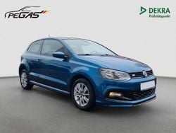 Blau Gebraucht 2015 VW Polo Comfortline Limousine | 8.490 € (Fairer Preis)