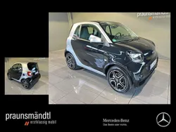 Schwarz Gebraucht 2023 Smart ForTwo Electric Drive Pulse Coupé | 16.900 € (Etwas zu teuer)