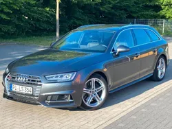 Grau Gebraucht 2017 Audi S4 Sport Kombi | 41.000 €