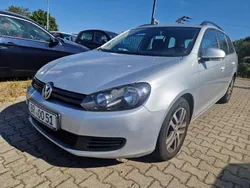 Reflexsilber metallic Gebraucht 2010 VW Golf VI Trendline Kombi | 4.999 € (Fairer Preis)