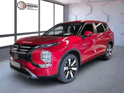 Red metallic Neu 2025 Mitsubishi Outlander P-HEV Edition SUV | 52.460 €