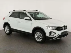 Pure white Neu 2025 VW T-Roc Life SUV | 30.284 € (Superpreis)