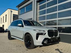 Grau Gebraucht 2024 BMW X7 SUV | 85.900 € (Superpreis)