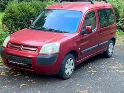 Rot Gebraucht 2004 Citroën Berlingo Van / Kleinbus | 2.450 € (Etwas zu teuer)