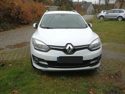 Weiß Gebraucht 2014 Renault Mégane III Initiale Paris Limousine | 6.000 € (Fairer Preis)