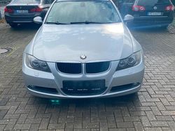Silber Gebraucht 2006 BMW 320 Kombi | 1.490 € (Superpreis)