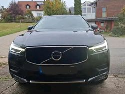Grau Gebraucht 2019 Volvo XC60 Momentum SUV | 26.500 € (Guter Preis)