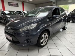 Grau Gebraucht 2009 Ford Fiesta Trend Kleinwagen | 2.880 € (Fairer Preis)
