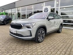 Grau Gebraucht 2024 Skoda Kodiaq SUV | 48.450 € (Fairer Preis)