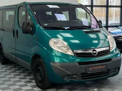 Grün Gebraucht 2007 Opel Vivaro Van | 5.777 € (Etwas zu teuer)
