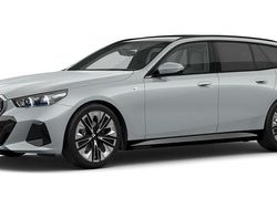 Grau Gebraucht 2025 BMW 520 Comfort Edition Kombi | 60.141 € (Fairer Preis)