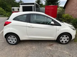Weiß Gebraucht 2012 Ford Ka Champions Edition Kleinwagen | 2.999 € (Guter Preis)