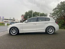 Weiß Gebraucht 2009 BMW 118 Performance Kleinwagen | 7.750 € (Etwas zu teuer)