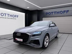 Grau Gebraucht 2020 Audi Q8 S-Line SUV | 48.750 € (Guter Preis)