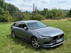 Grau Gebraucht 2018 Volvo V90 Momentum Kombi | 21.500 € (Superpreis)